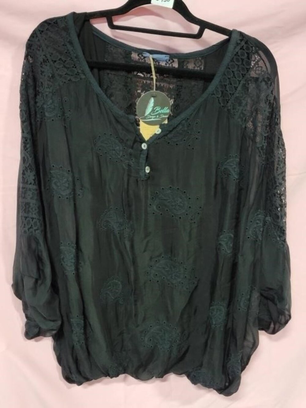 H TREND BLACK SILK TOP W/ LACE - ONE SIZE